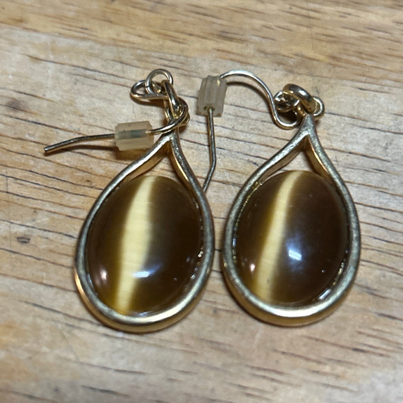 Unbranded Jewelry - Unbranded Teardrop Tigers Eye Earrings Brown Gold